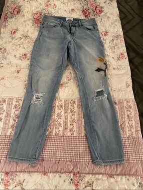 Caslon Light Wash Boyfriend Jeans with Floral Patch